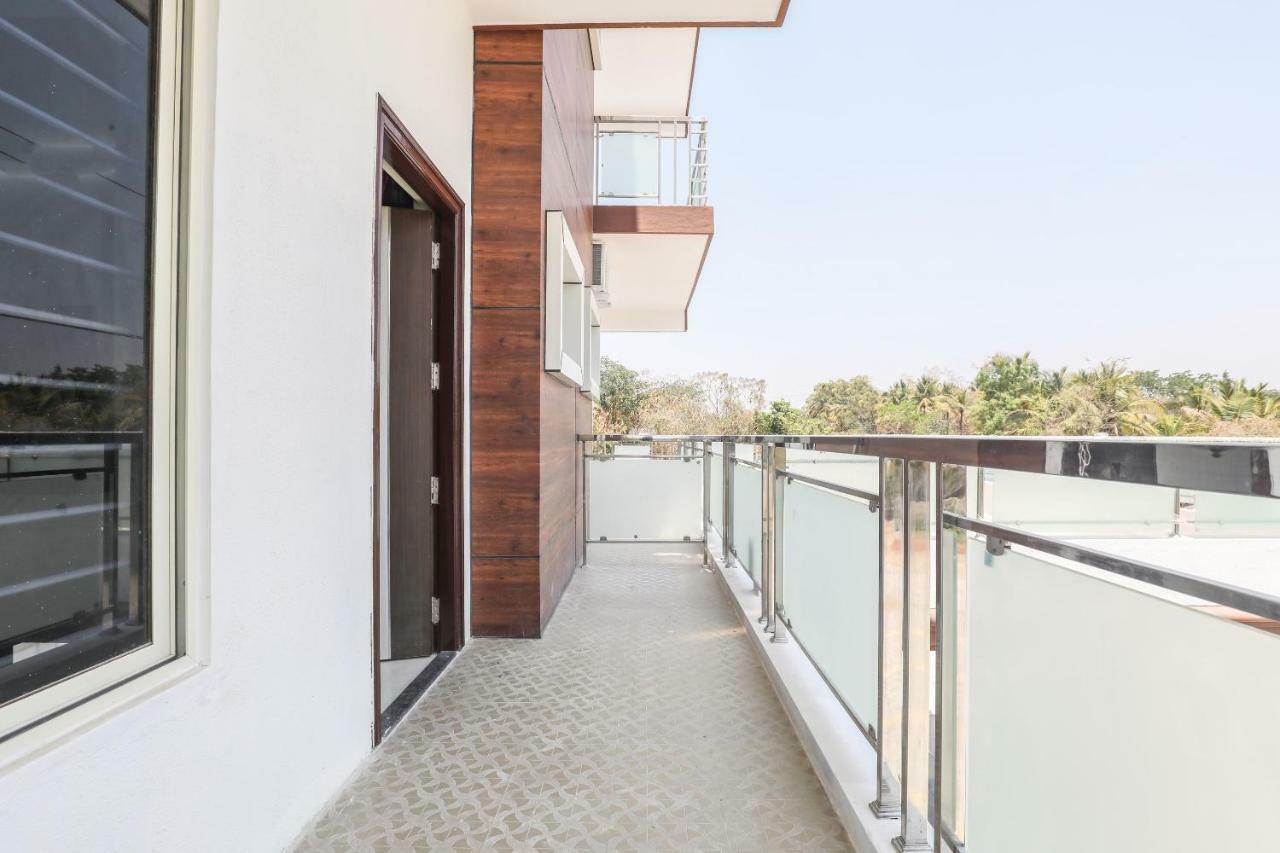 Oyo 33451 Ace Inn Bangalore Bagian luar foto