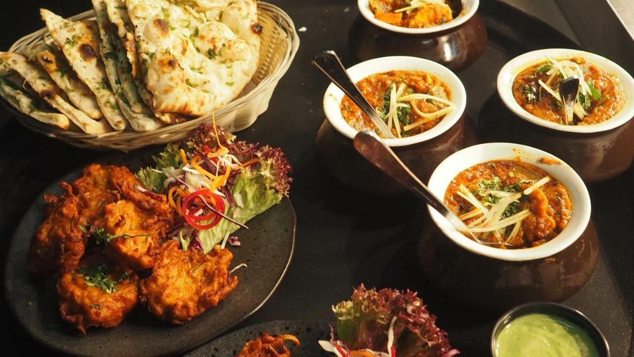 Oyo 33451 Ace Inn Bangalore Bagian luar foto