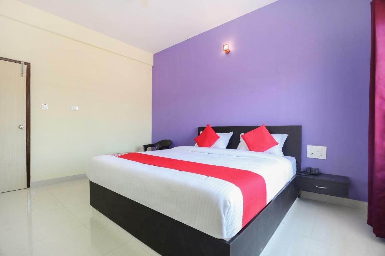 Oyo 33451 Ace Inn Bangalore Bagian luar foto